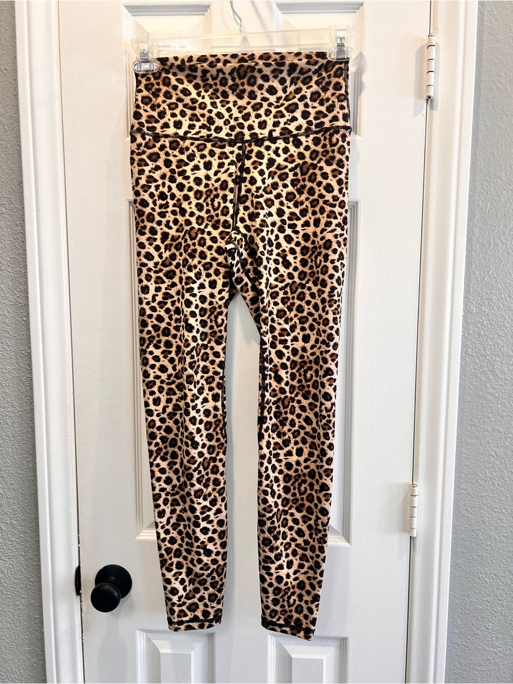 Colorfulkoala High Waisted Leopard Print Leggings Size L NWOT